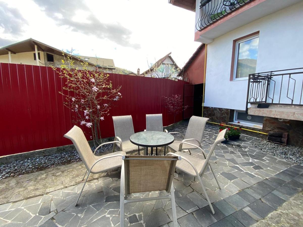 Vila Castelana Caciulata Exteriör bild