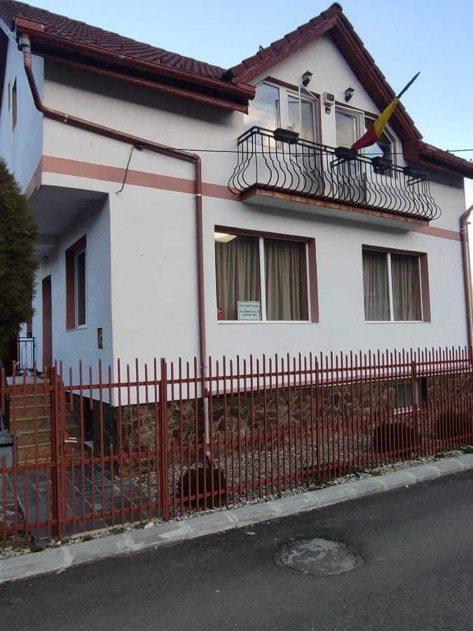 Vila Castelana Caciulata Exteriör bild